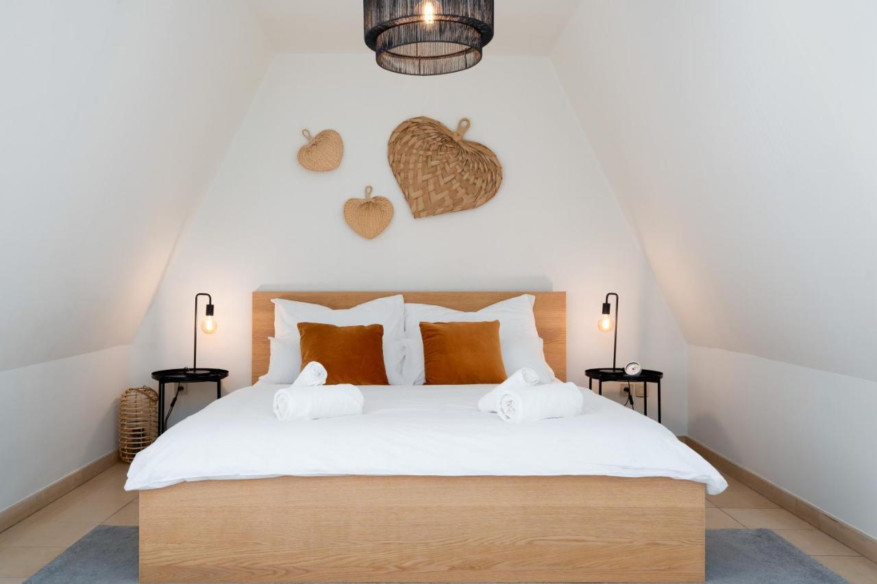 City Apartment 3 Bedroom, Kitchen, Wifi, Workspace, Coffee, Central Hasselt Extérieur photo
