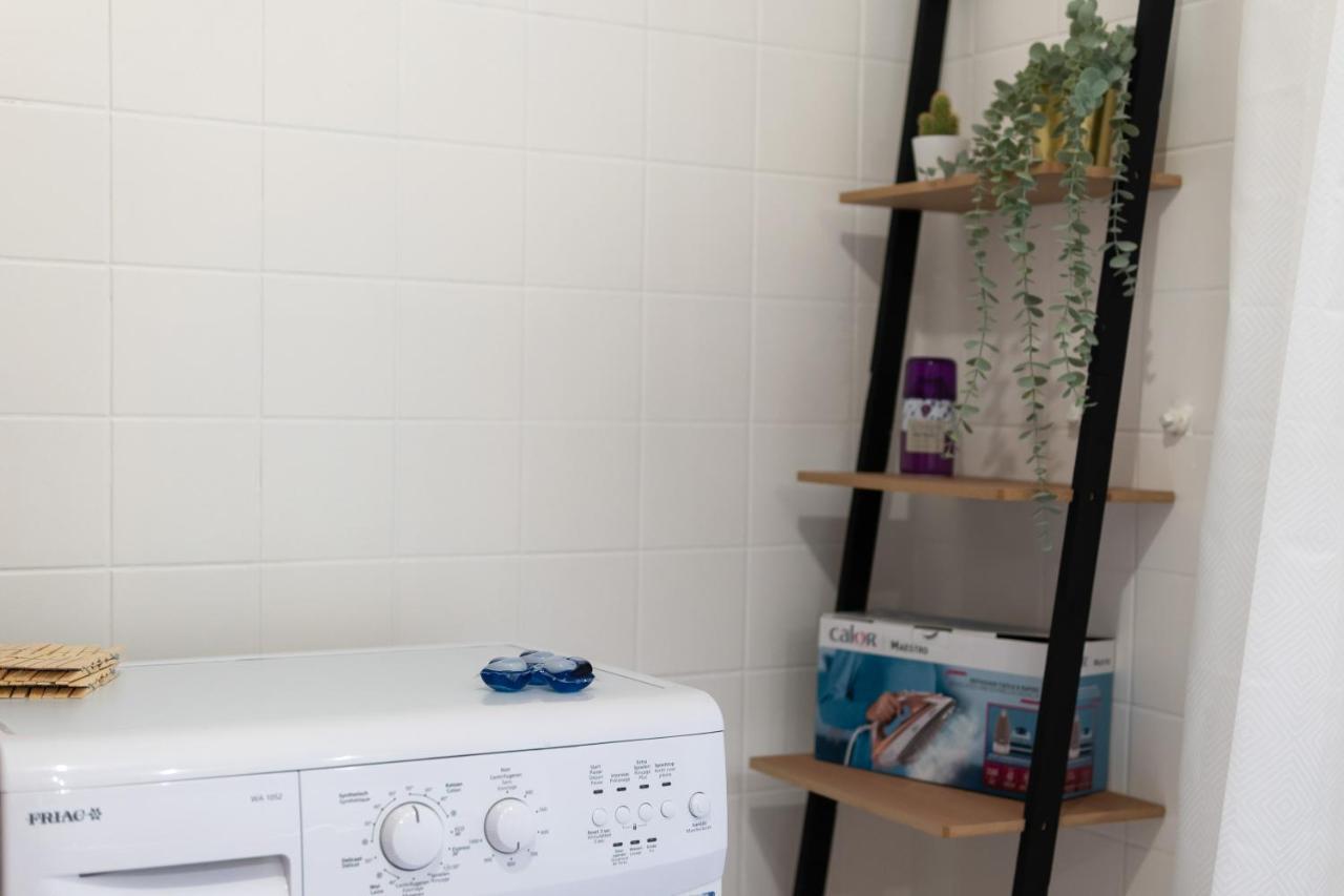 City Apartment 3 Bedroom, Kitchen, Wifi, Workspace, Coffee, Central Hasselt Extérieur photo