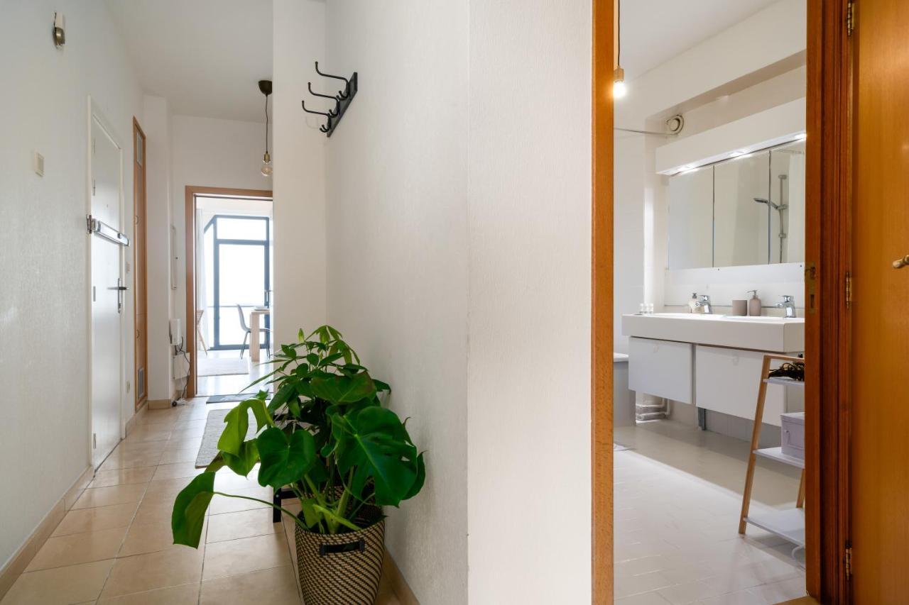 City Apartment 3 Bedroom, Kitchen, Wifi, Workspace, Coffee, Central Hasselt Extérieur photo