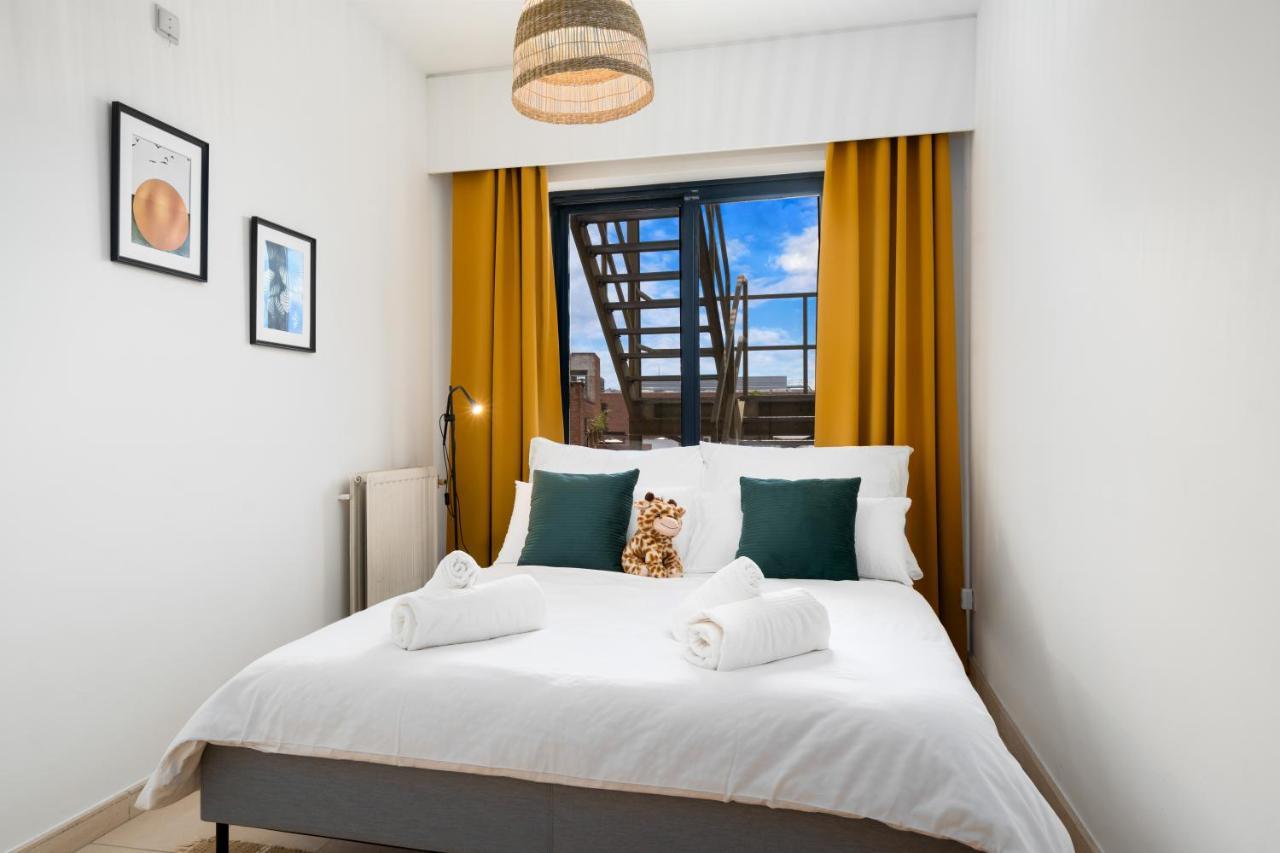 City Apartment 3 Bedroom, Kitchen, Wifi, Workspace, Coffee, Central Hasselt Extérieur photo